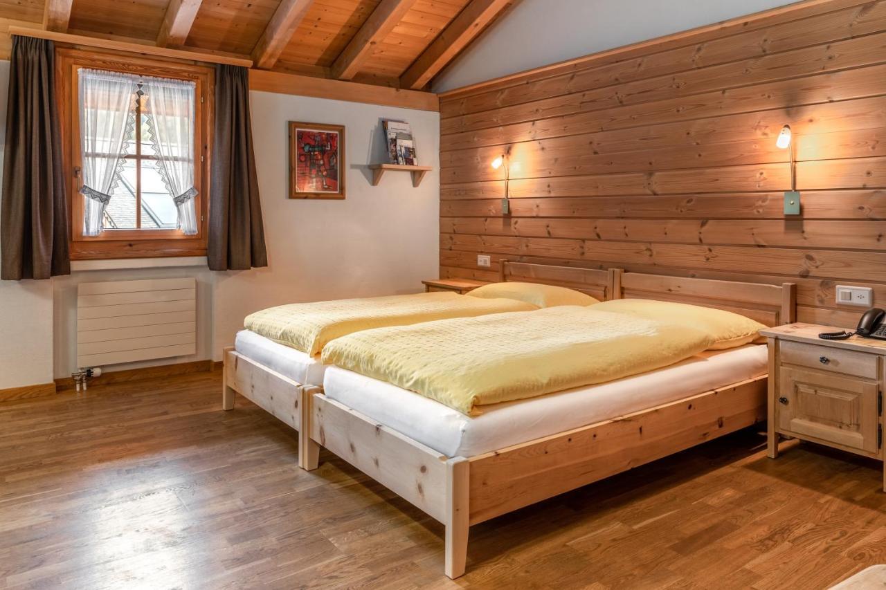 Hotel Landgasthof Staila Fuldera Exterior foto