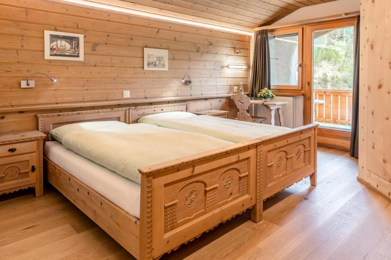 Hotel Landgasthof Staila Fuldera Exterior foto