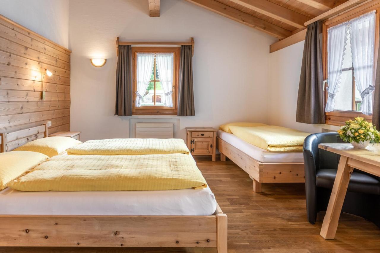 Hotel Landgasthof Staila Fuldera Exterior foto