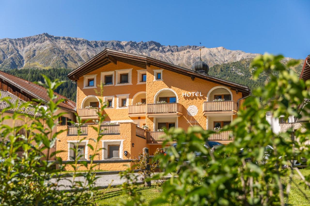 Hotel Landgasthof Staila Fuldera Exterior foto
