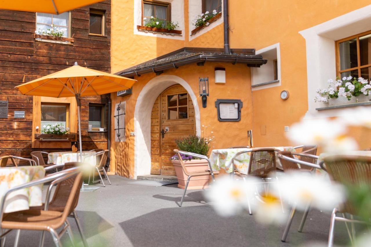 Hotel Landgasthof Staila Fuldera Exterior foto