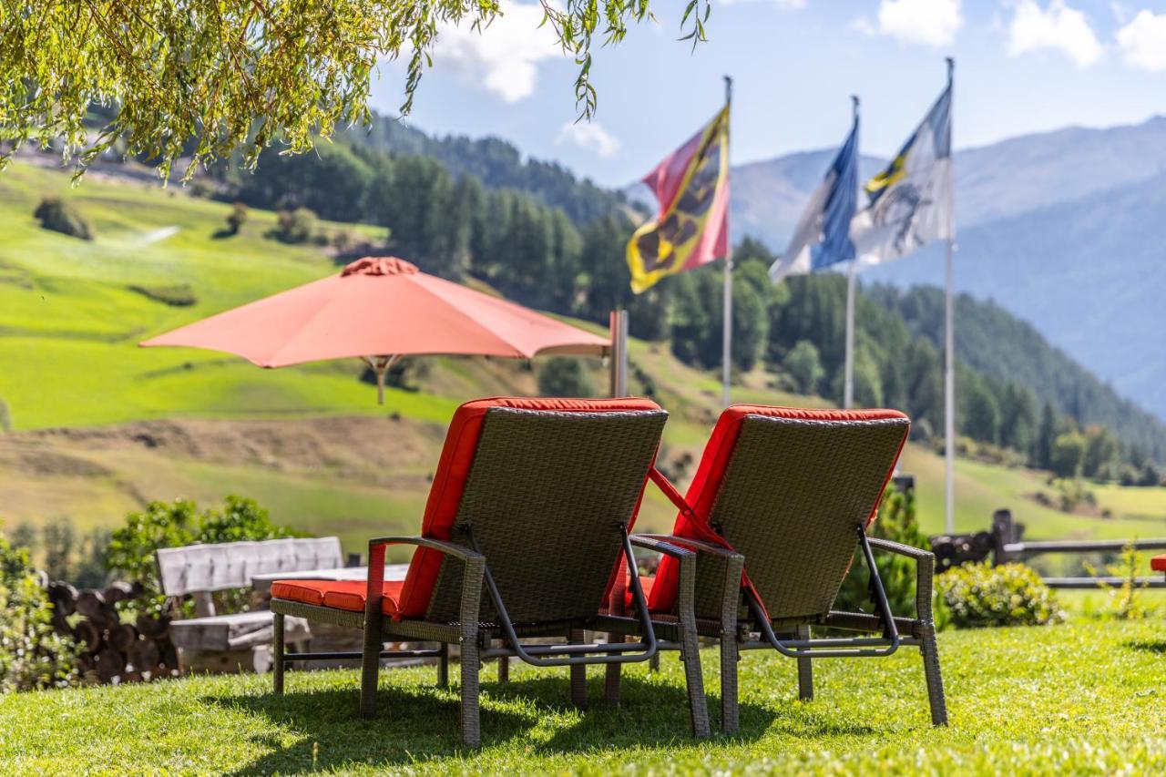 Hotel Landgasthof Staila Fuldera Exterior foto