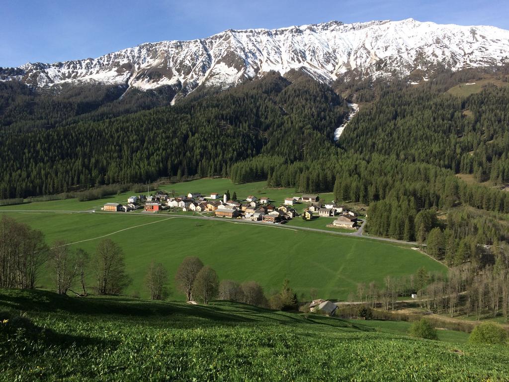 Hotel Landgasthof Staila Fuldera Exterior foto