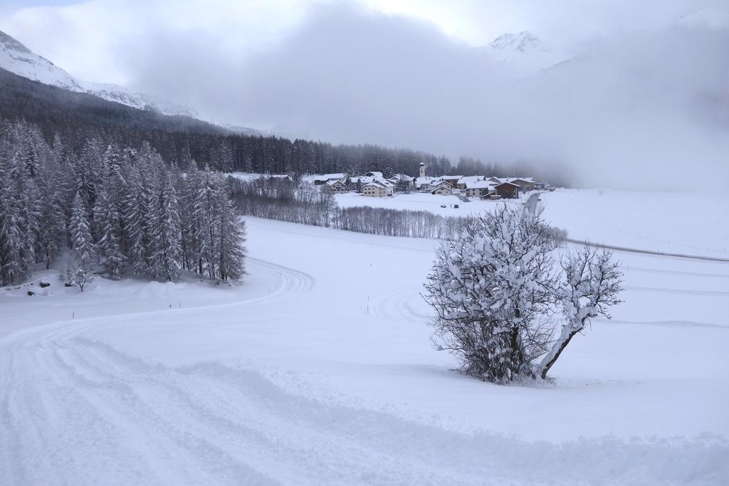 Hotel Landgasthof Staila Fuldera Exterior foto